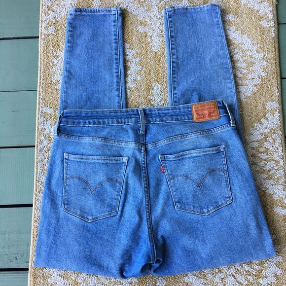 Levi’s 721 High Rise Skinny Jeans Womens 31x30 Distressed Stretch Casual School - Picture 9 of 11